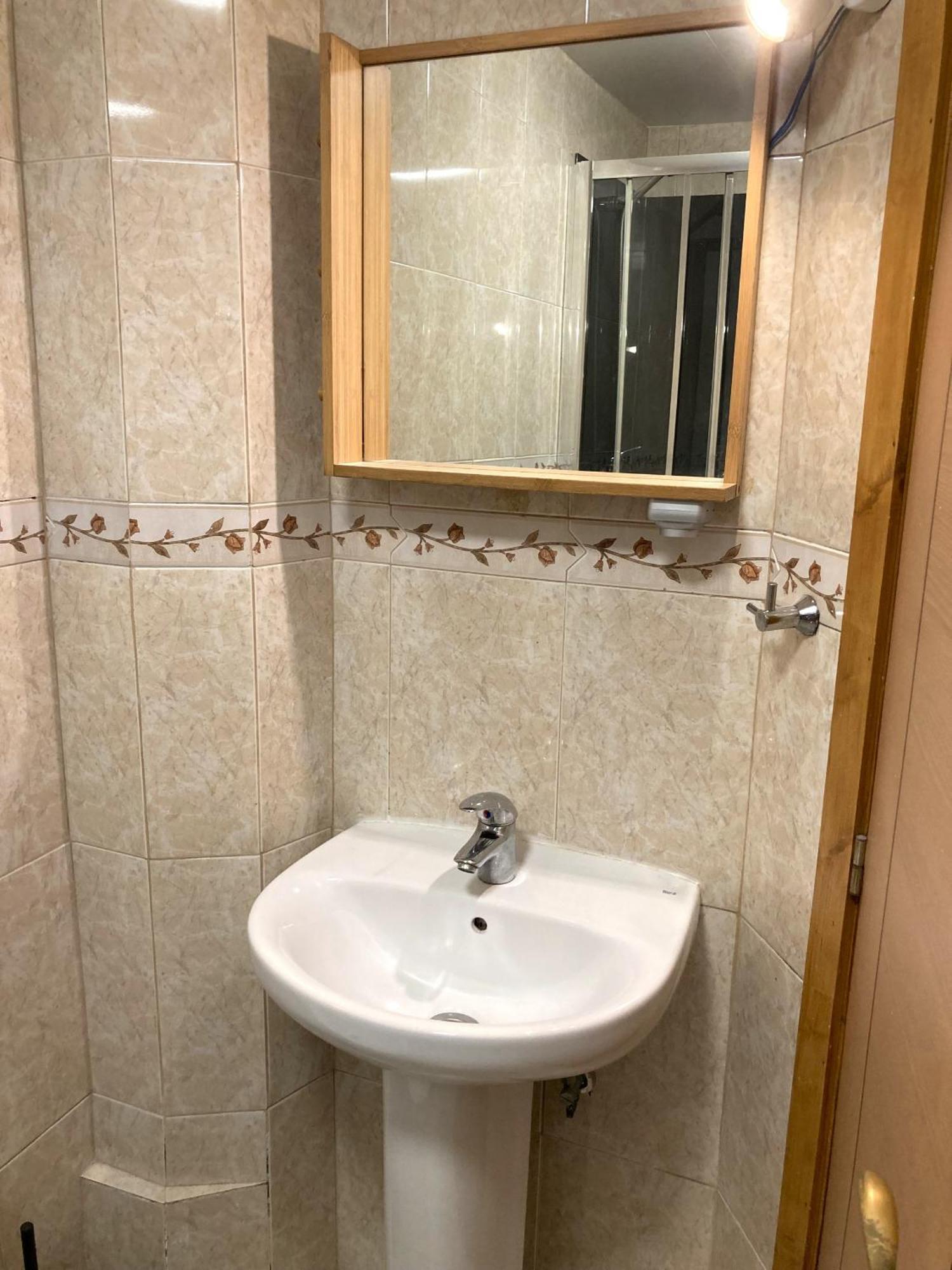 Lisbon T2 Apartment In Typical Villa In Sapadores リスボン エクステリア 写真